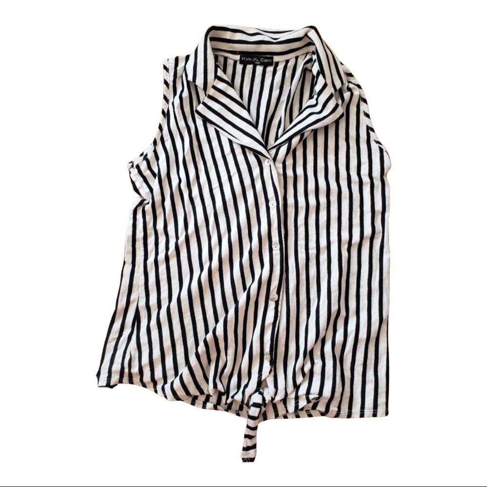 Striped sleeveless blouse